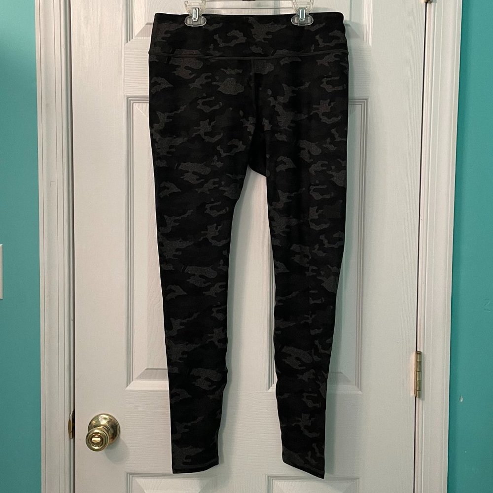 Fabletics Camo Leggings NWT